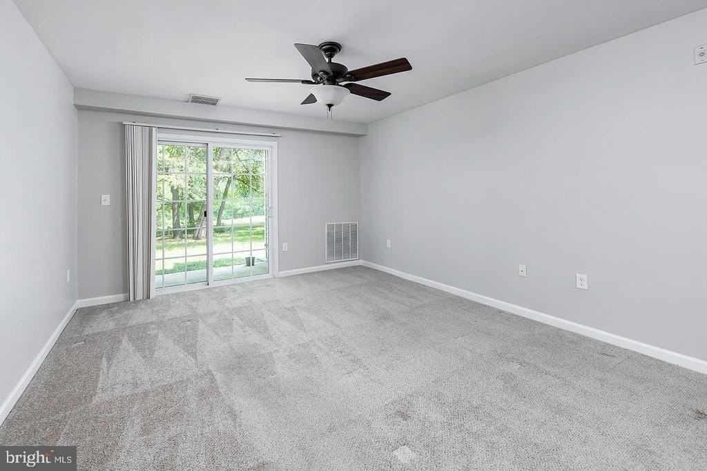 1122 Tristram Cir - Photo 3 of 19