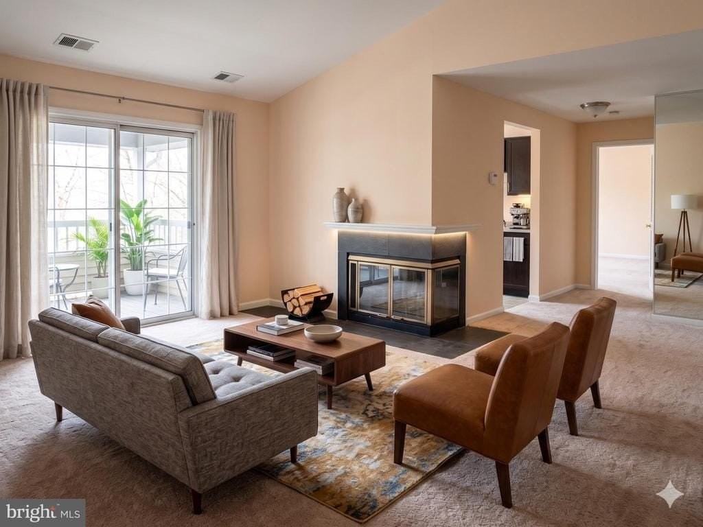 101 Claridge Ct #11 - Photo 4 of 15