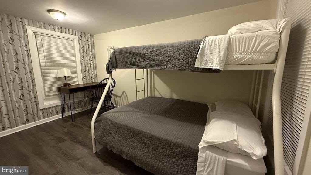 16 Linden Ln - Photo 7 of 13