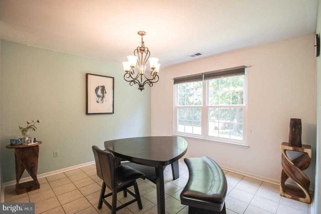 15--B ANDOVER CIRCLE #B - Photo 6 of 14
