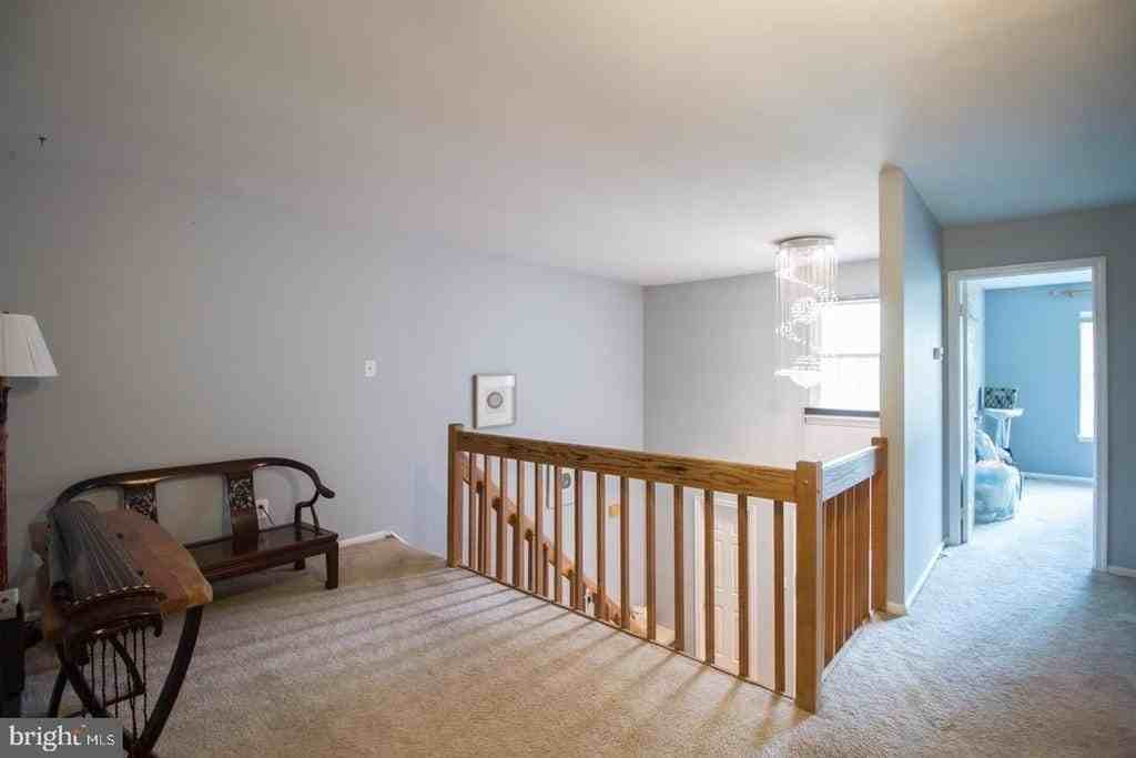 15--B ANDOVER CIRCLE #B - Photo 7 of 14