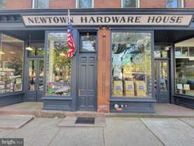 106 S State St #2N - Photo 1 of 1