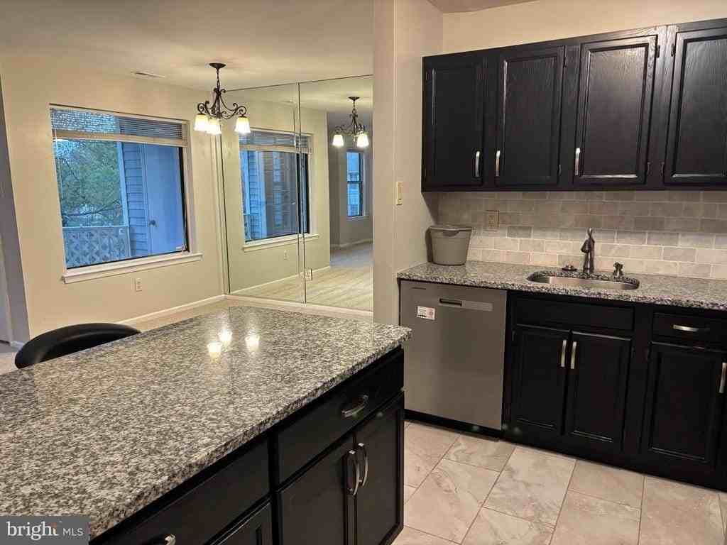 1807 Diamond Dr - Photo 7 of 23