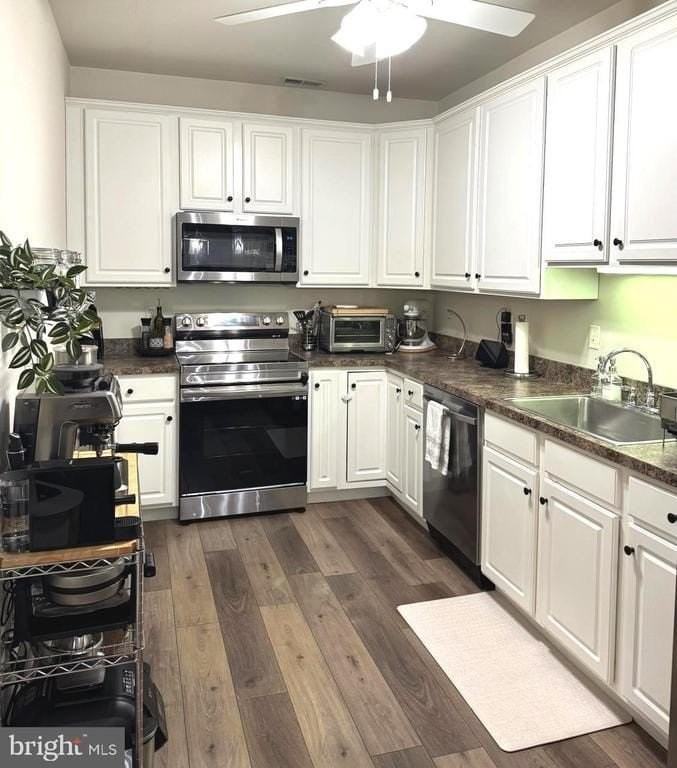 1324 W Chester Pike #203 - Photo 2 of 13