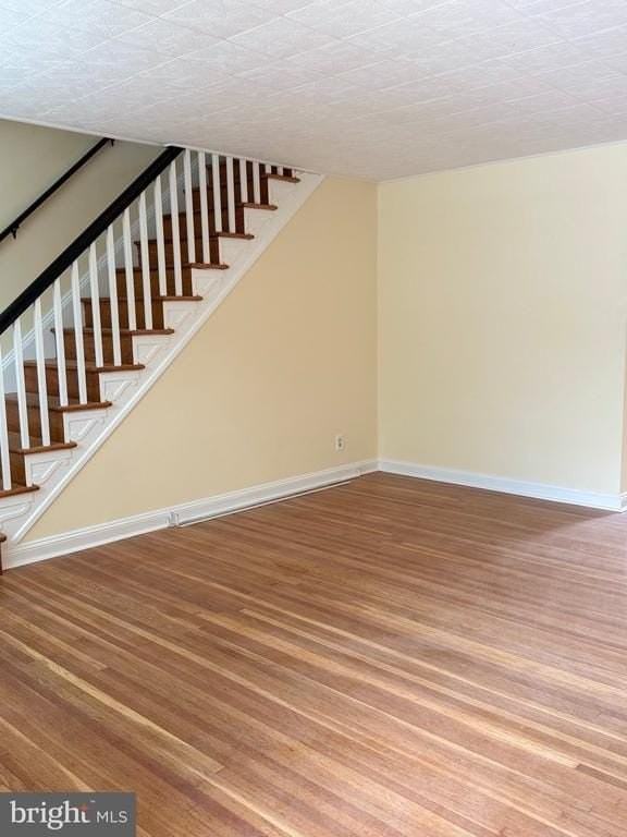 249 Glendale Rd - Photo 5 of 25