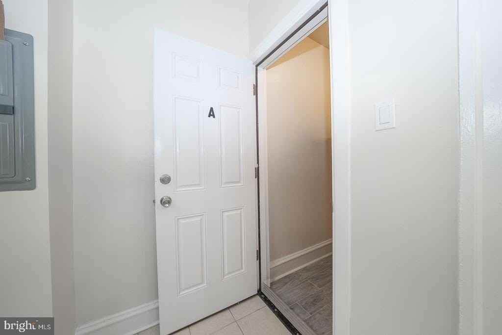 22 E Lancaster Ave - Photo 4 of 43