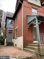 featured image of 3212 Winter St #1