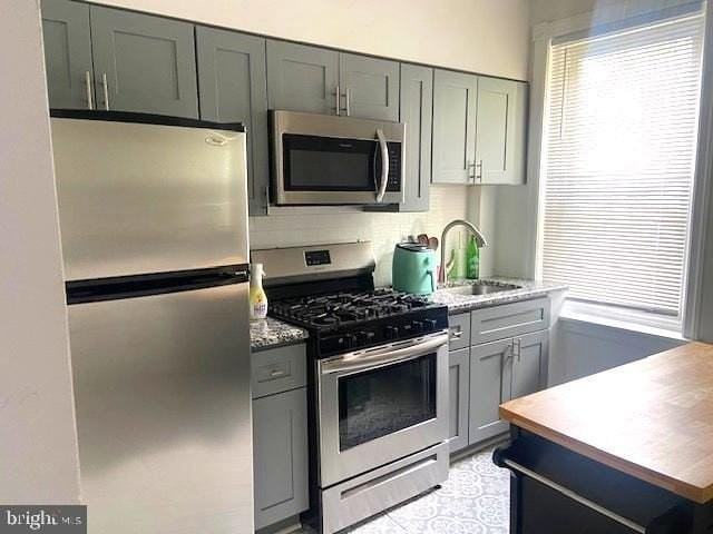 1549 N 56th St #2 - Photo 7 of 22