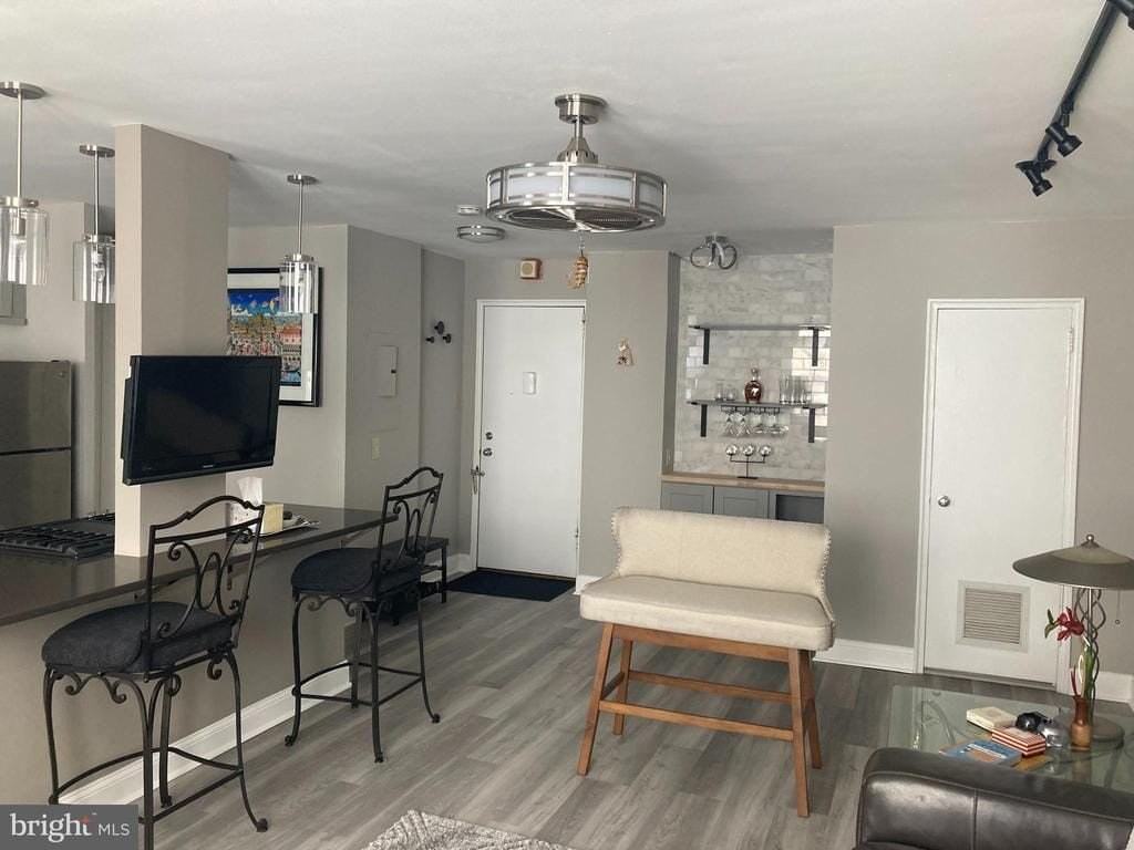 2601 Pennsylvania Ave #710 - Photo 3 of 17
