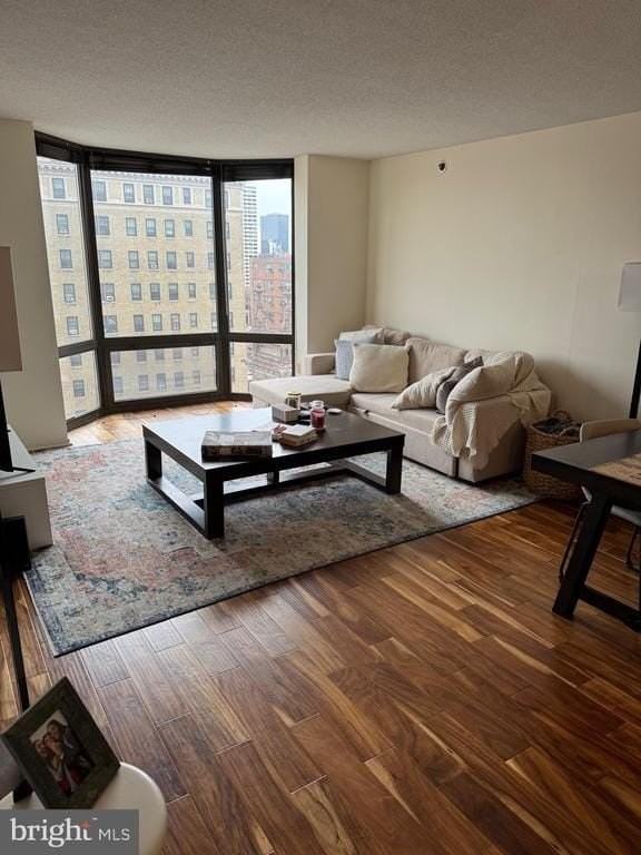 2020 Walnut St #15K - Photo 3 of 17