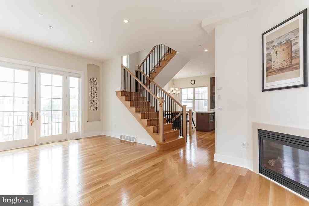 133 Salter St