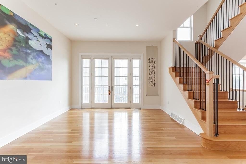 133 Salter St - Photo 7 of 27