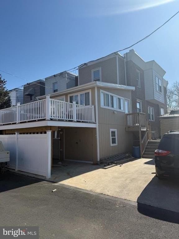 345 Stevens St - Photo 2 of 21