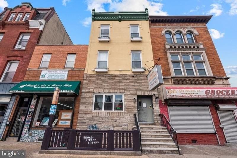 1602 S Broad St - Photo 2 of 19