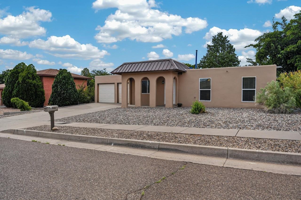 10501 Delicado Pl Ne - Photo 2 of 27