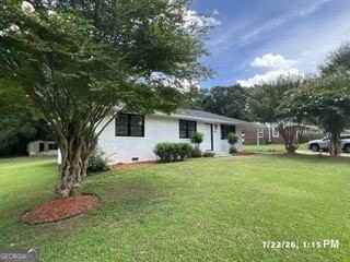 207 Buena Vista St - Photo 5 of 37
