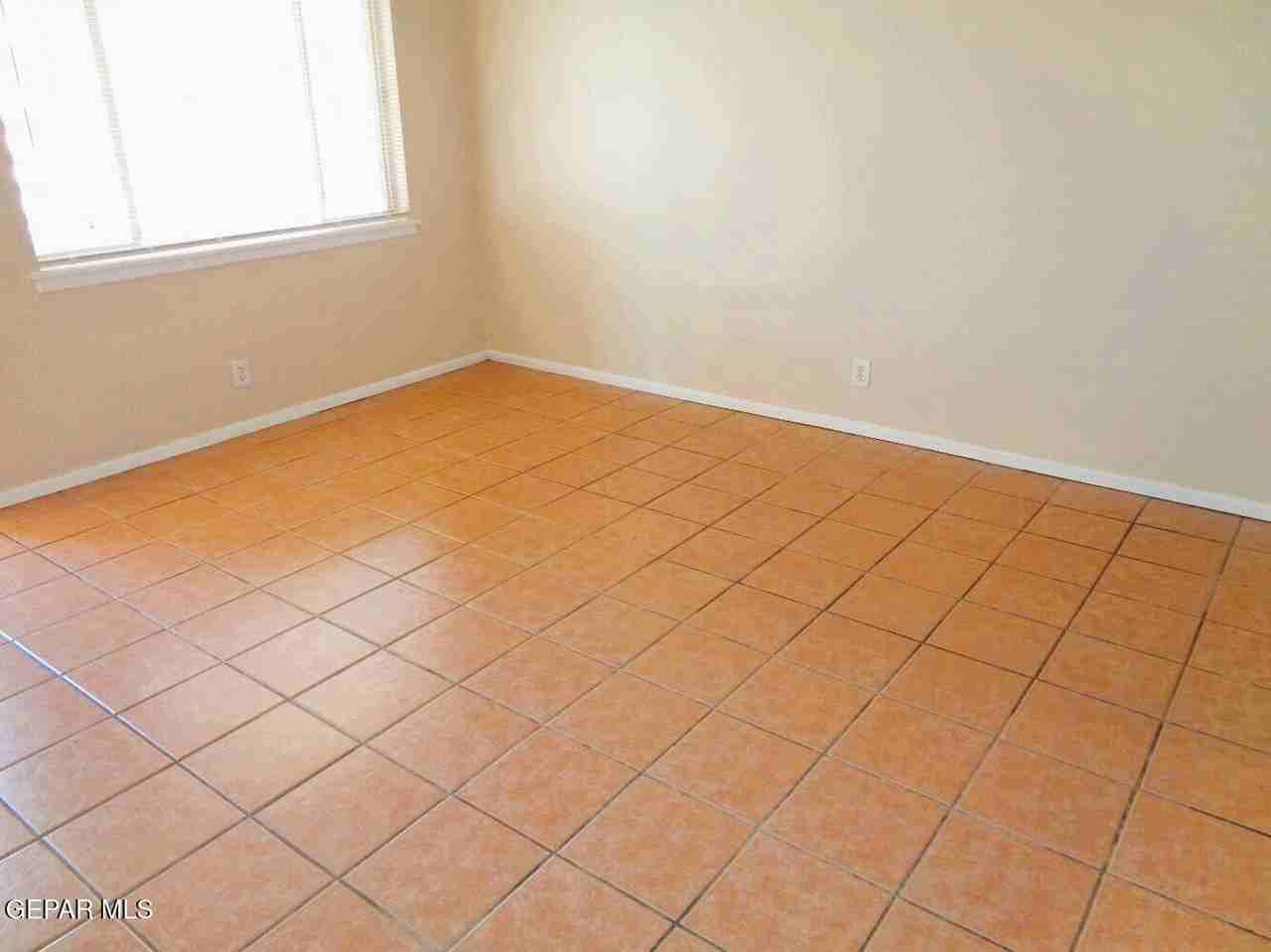 10532 Brisbane Way - Photo 2 of 26
