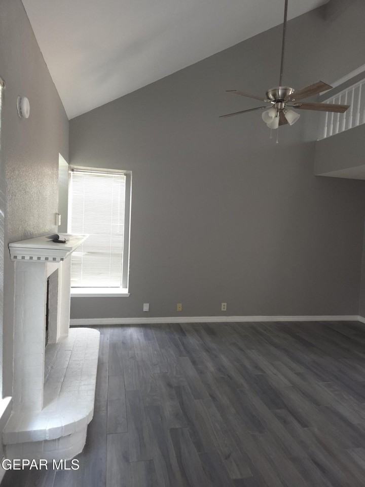 4629 Loma Grande Dr - Photo 4 of 36