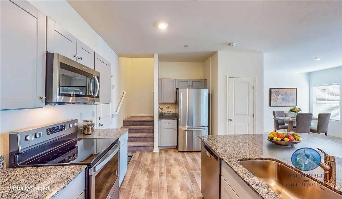 4261 Venus Falls Ave - Photo 5 of 16