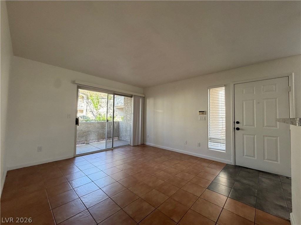 5229 Caspian Springs Dr #102 - Photo 4 of 27