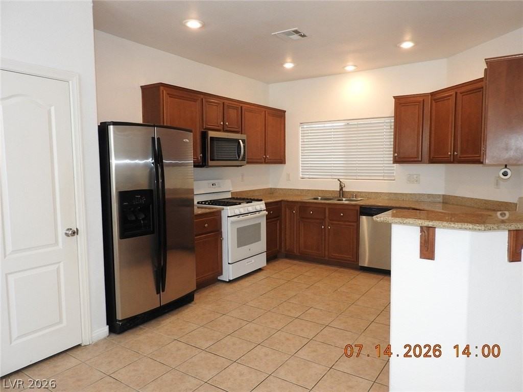 4204 Great Egret Ln - Photo 6 of 31