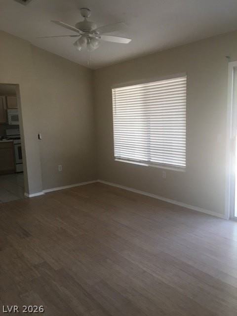 8904 Pennystone Ave - Photo 3 of 9