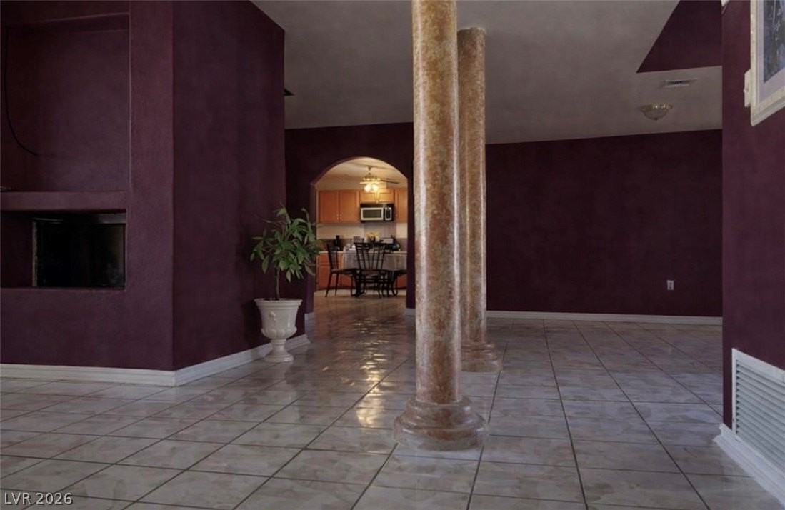 107 Ortiz Ct - Photo 6 of 13