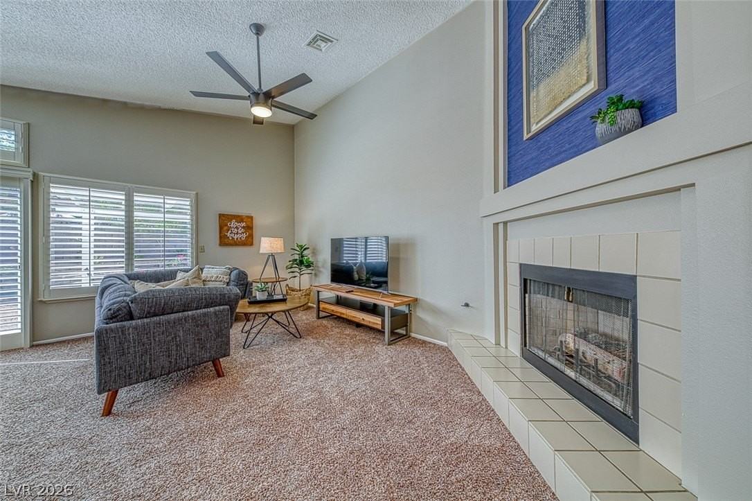 8421 Honeywood Cir - Photo 7 of 18