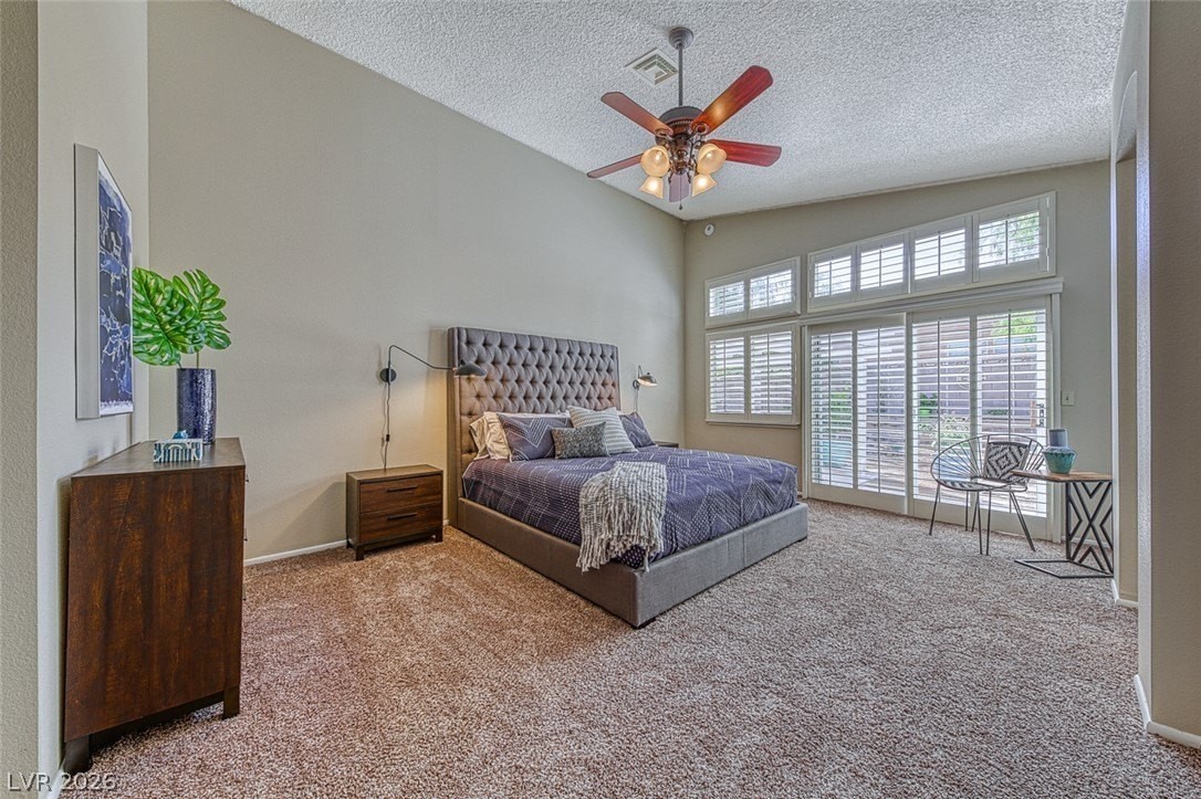 8421 Honeywood Cir - Photo 2 of 24