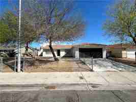 featured image of 5682 E Monroe Ave