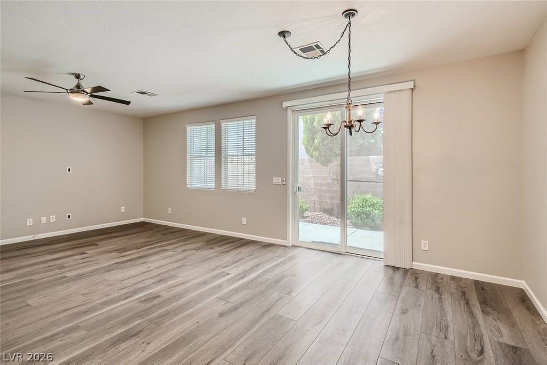 25 Red Oak Canyon St #1 - Photo 6 of 26