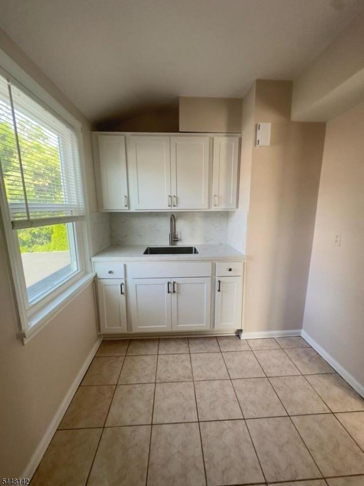 92 Aberdeen Ct - Photo 3 of 17