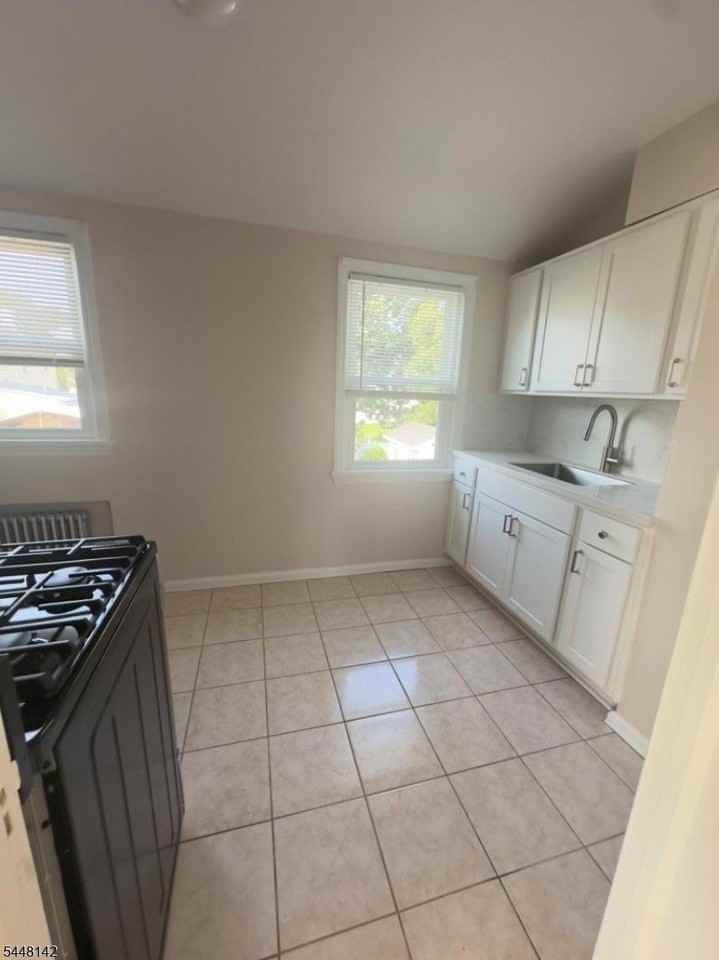 92 Aberdeen Ct - Photo 5 of 17