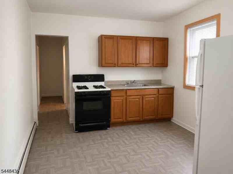 116 Spruce St #1 - Photo 6 of 7