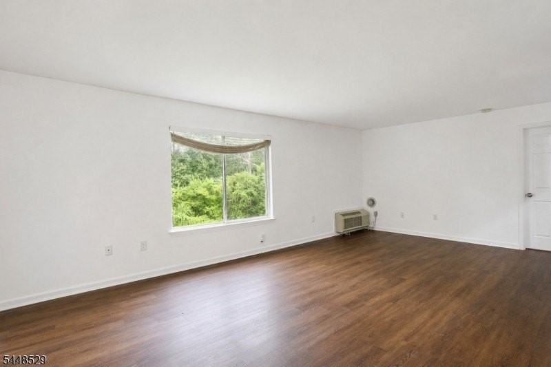 23 Norwich Pl - Photo 2 of 18