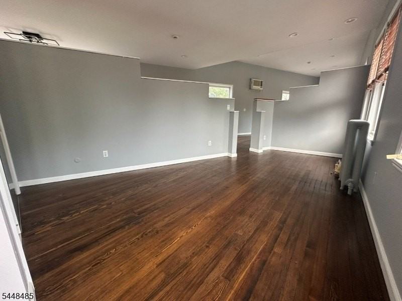 746 Bloomfield Ave #746 - Photo 7 of 17