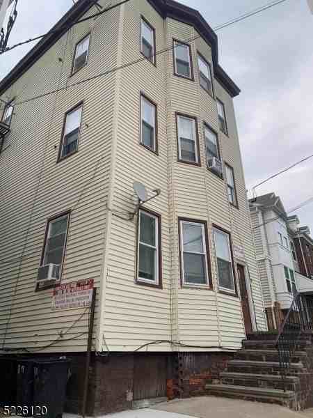 6 Macculloch Ave #1 - Photo 5 of 5