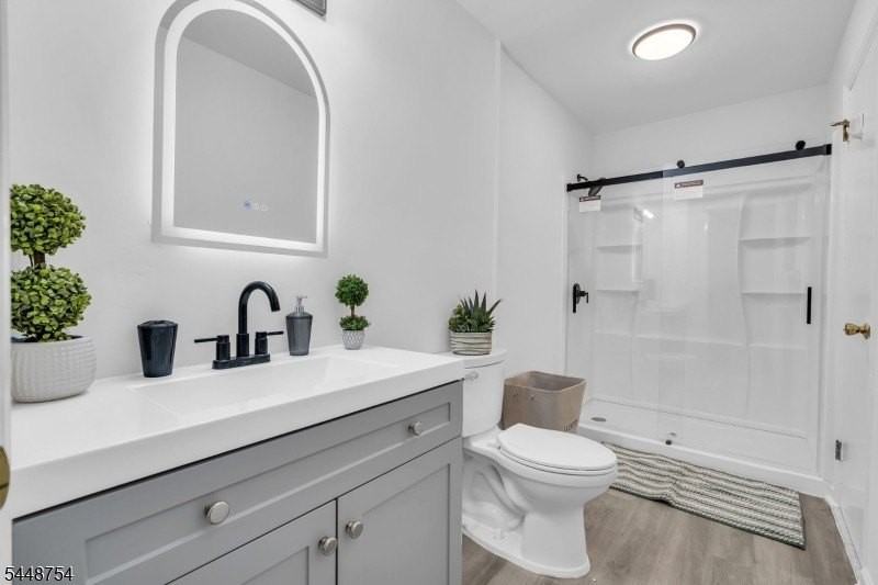 14 Giles Biondi Ct - Photo 5 of 10