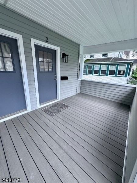 441 W Broad St - Photo 3 of 24