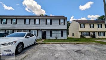featured image of 1100 Pineland Ave Apt 3h