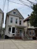 817 15th St #3 - Photo 1 of 1