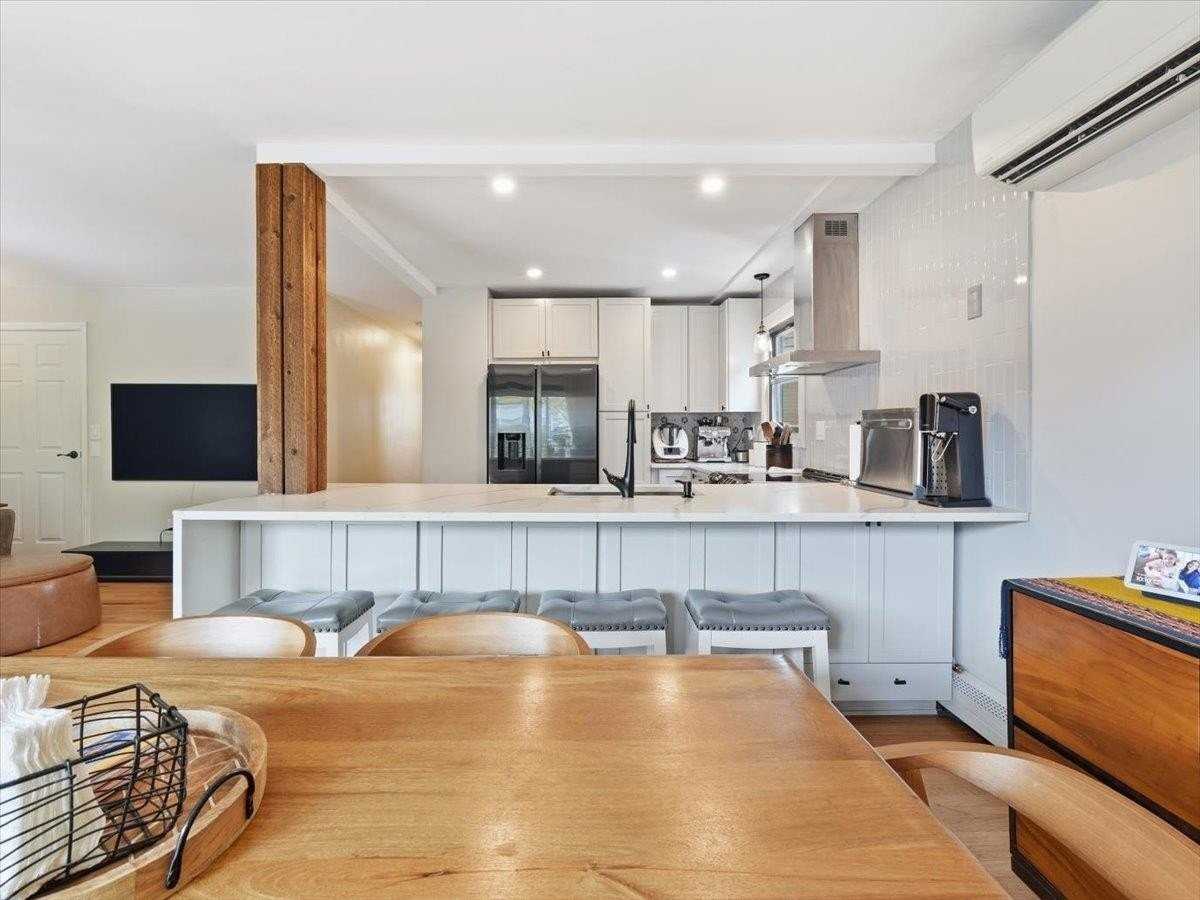 59 Hauxhurst Ave #1 - Photo 5 of 34