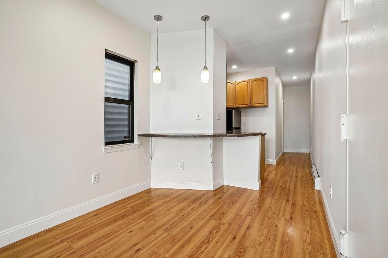 82 Manhattan Ave #6 - Photo 6 of 19
