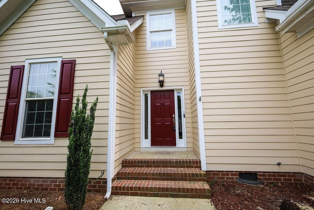 10 London Way - Photo 2 of 21