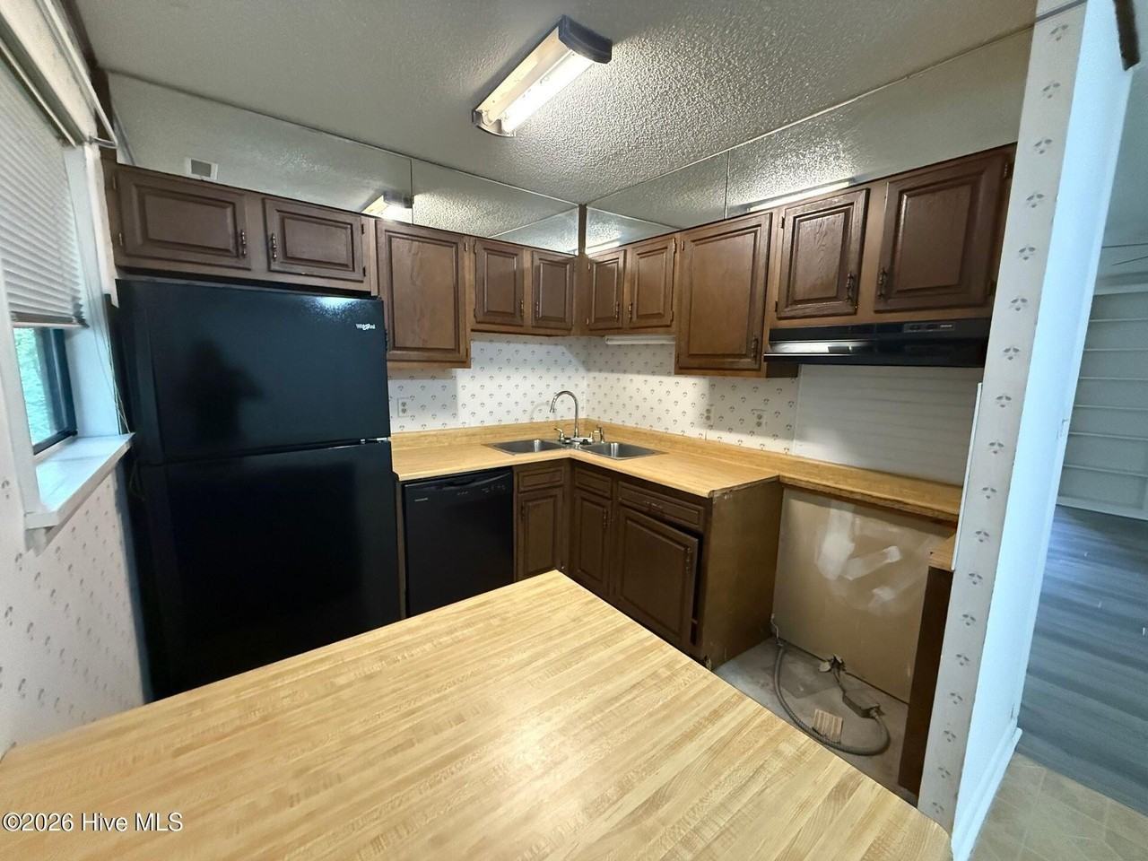 7 S Onsville Pl - Photo 2 of 12