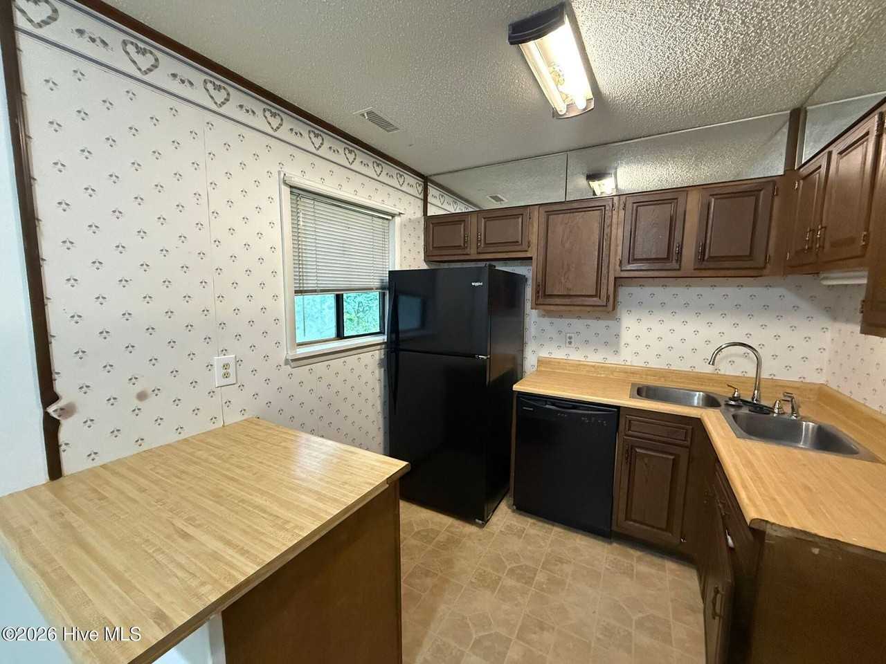 7 S Onsville Pl - Photo 3 of 12