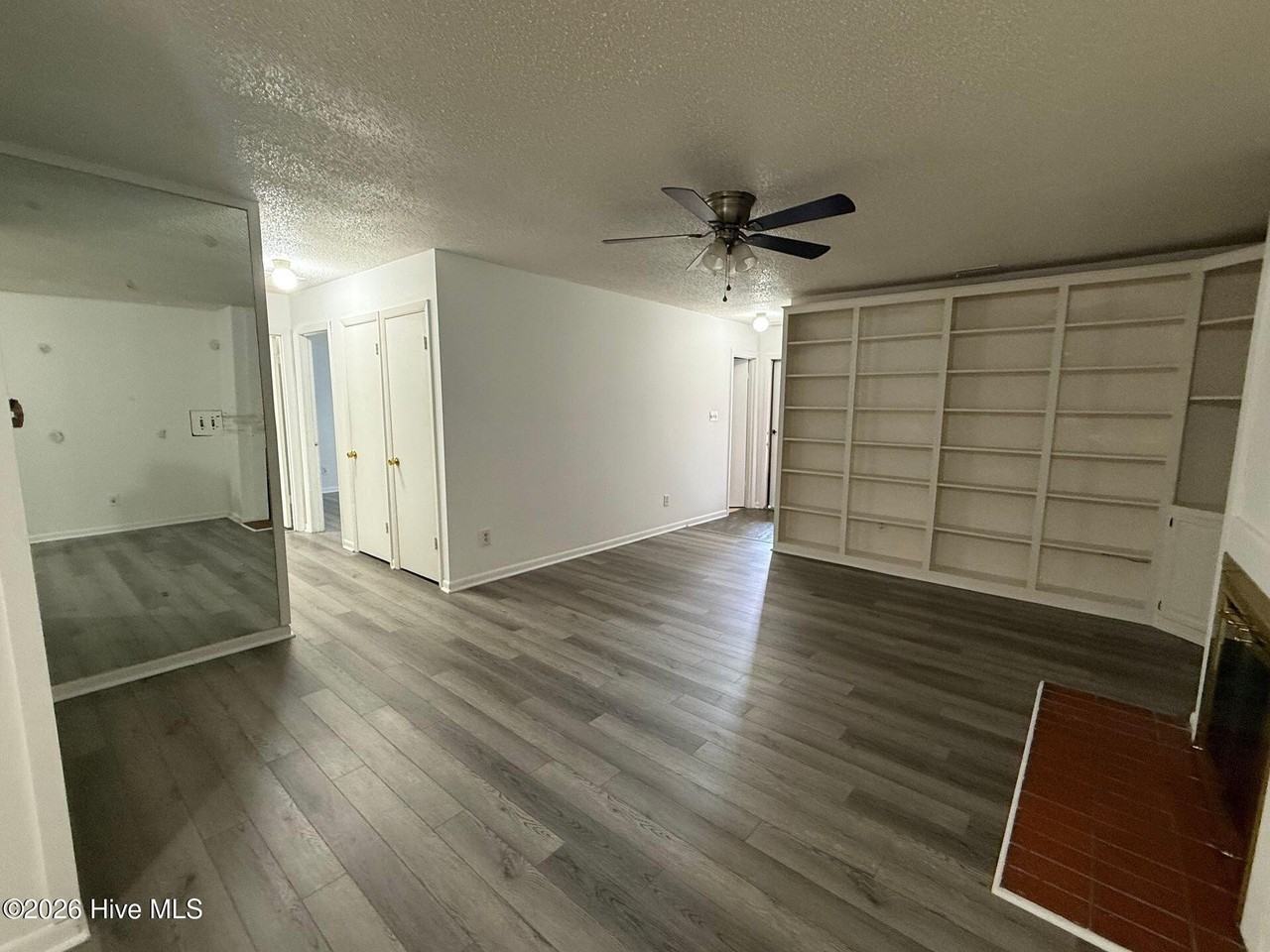 7 S Onsville Pl - Photo 5 of 12
