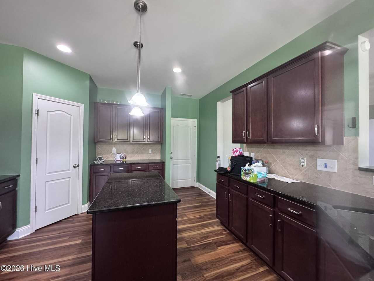 276 Turriff Way - Photo 3 of 50
