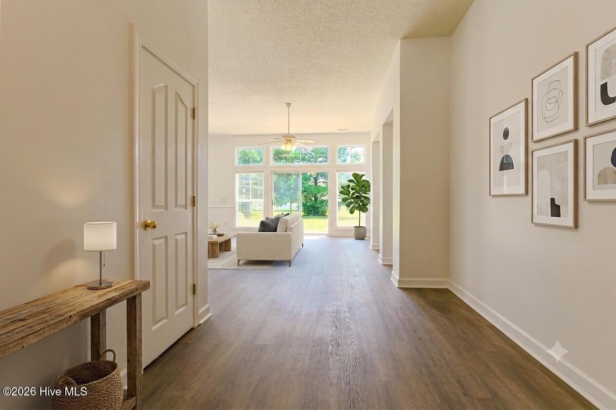 1005 Meadowlands Trl Nw - Photo 3 of 20