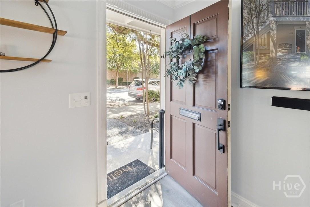 431 Montgomery St #A - Photo 7 of 39